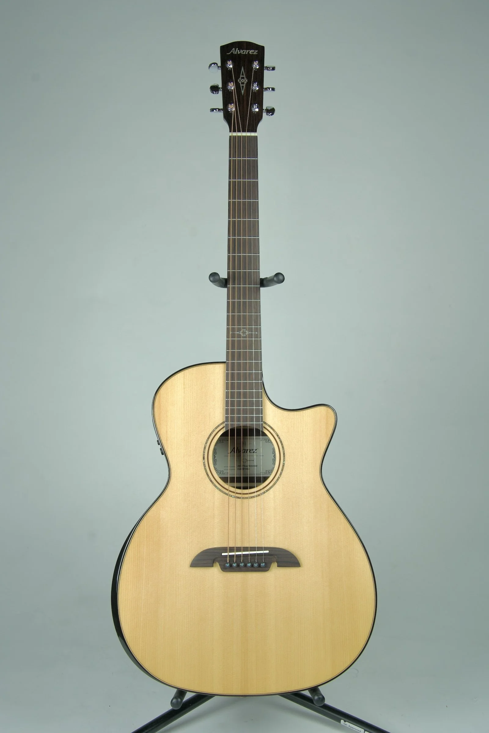 【美品】Alvarez AL-30 アコースティックギター s-l1200.jpg
